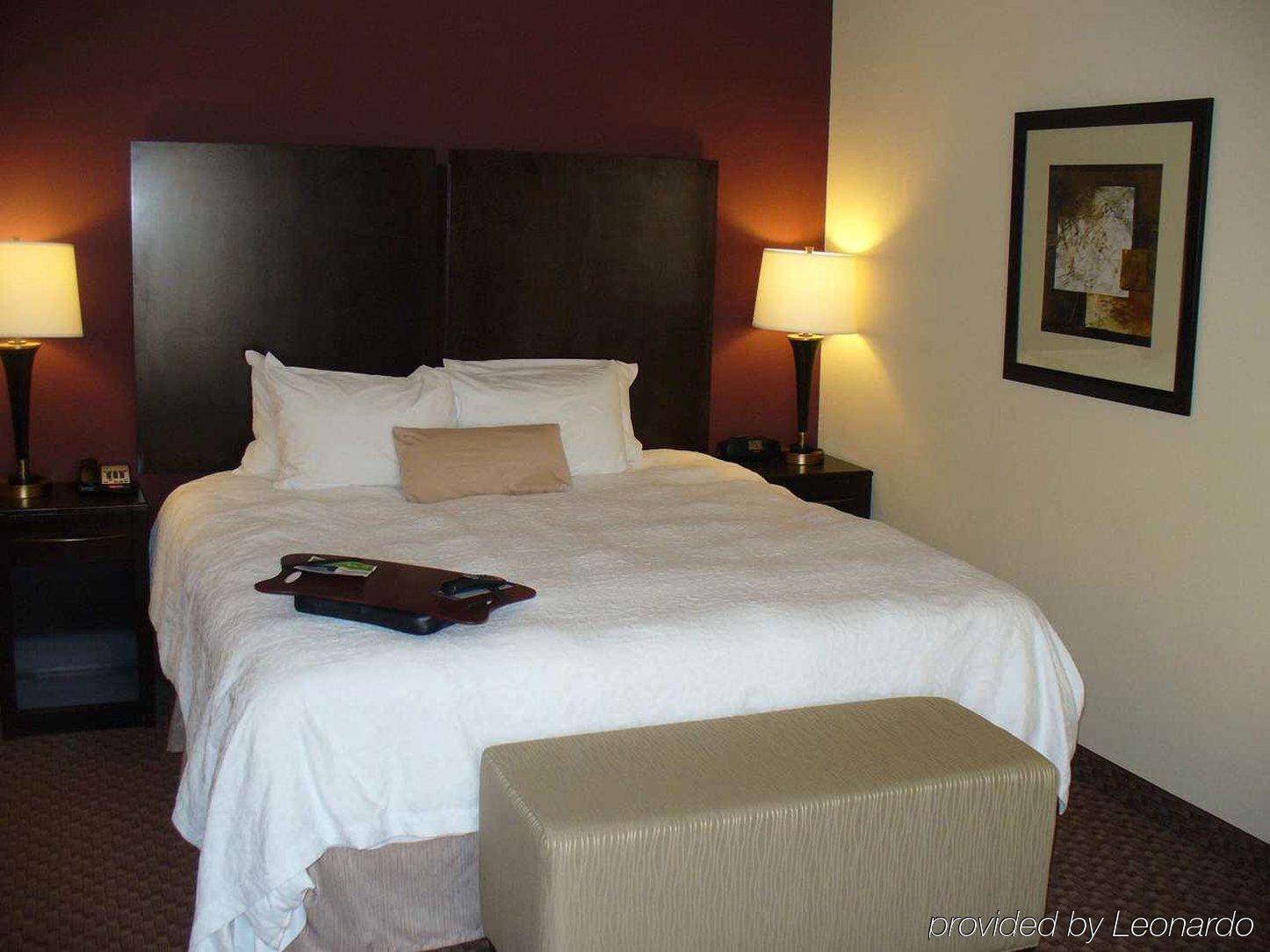 Hampton Inn & Suites Enid Rum bild